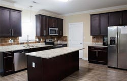 3329 Killian Ave, Portsmouth, VA 23704