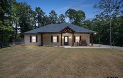 2868 E Loop 390, Marshall, TX 75672