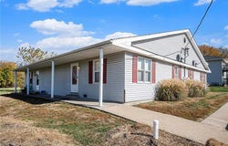 1100 Colonial Drive, Lathrop, MO 64465