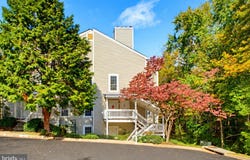 12008 CARDAMOM Drive, WOODBRIDGE, VA 22192