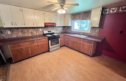 54 S 600 E, Pierceton, IN 46562