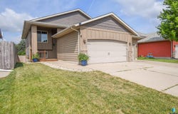 4413 S Tribbey Trl, Sioux Falls, SD 57106