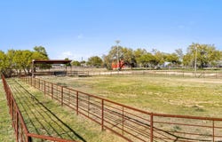118 Landon's Way, Blanco, TX 78606