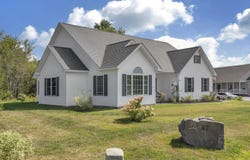 47 Fieldstone Drive, Augusta, ME 04330