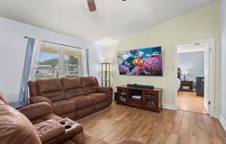 118 CYPRESS FALLS DR, Ingram, TX 78025