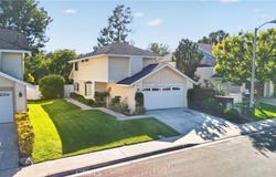 43 Oxbow Creek, Laguna Hills, CA 92653