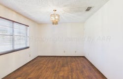 1105 Mills Avenue, Dumas, TX 79029