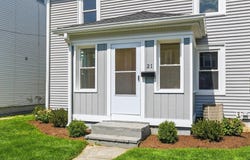 21 Chestnut St, Woburn, MA 01801