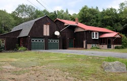 9 Glover Road, Rumford, ME 04276