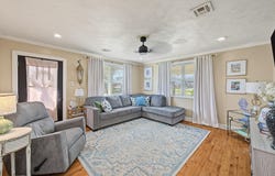 307 Harding Dr, Houma, LA 70364