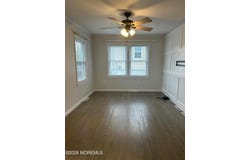 13 Willow Street, Port Monmouth, NJ 07758
