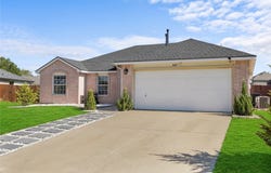 2603 Clark Drive, Corinth, TX 76210