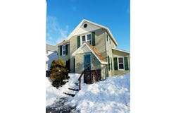 111 E Sinclair St, Mackinaw City, MI 49701