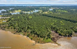 Sr 1726, Belhaven, NC 27810