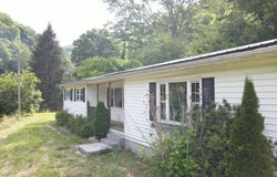 1020 Steep Fork Road, Grundy, VA 24614