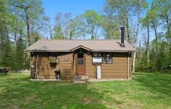 1537 Little Stone Lake Road, Ault Twp, MN 55602