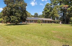 201 Piney Loop, Marshall, TX 75670