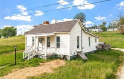 7145 Bloomfield Road, Cambridge, OH 43725