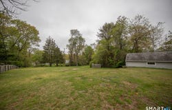 46 Park Avenue, Montville, CT 06382