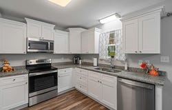 183 Martha Robinson Rd, LAUREL, MS 39437