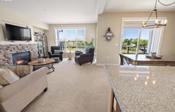 1000 N HOLLADAY Dr, Seaside, OR 97138