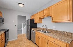 2281 Pond Avenue, Maplewood, MN 55119