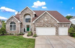 16652 Benton Taylor Drive, Chesterfield, MO 63005