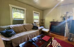 146 NE 6th Street, Toledo, OR 97391