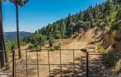 190 Moore Gulch Road, Trinity Center, CA 96091