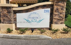 2351 Lakeview Dr, Sebring, FL 33875