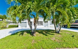 721 SE 5th Court, Pompano Beach, FL 33060