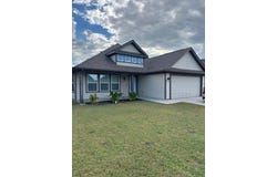 305 Sunnyside Drive, Trenton, TX 75490