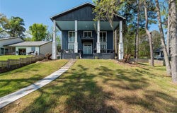 800 Northwoods Drive, Point Blank, TX 77364