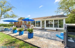 2087 Ditchley Road, Kilmarnock, VA 22482
