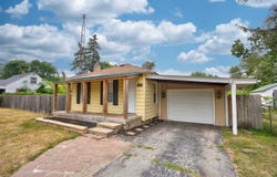 2955 Nathan Drive, Flint, MI 48506-2435