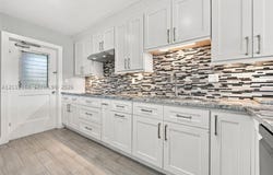 3050 N Palm Aire Dr, Pompano Beach, FL 33069