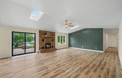 52105 Arrowhead Circle, Granger, IN 46530-7116