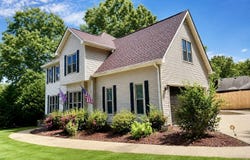 703 Oakhill Ave, Sheffield, AL 35660