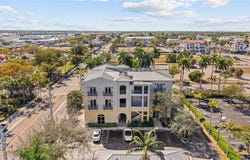 380 10TH St S, NAPLES, FL 34102