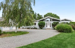 7 S Pond Road, East Hampton, NY 11937