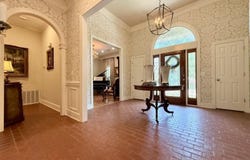 3173 N Hill Dr., Tupelo, MS 38804