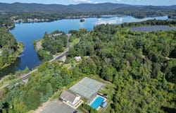 15 Cherry Hill Dr, Pittsfield, MA 01201