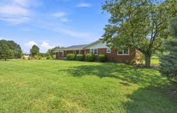226 N Hampton Avenue, Republic, MO 65738