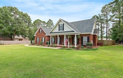 103 Drummond Ct, Dothan, AL 36305