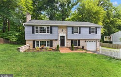 10102 SPRING LAKE Terrace, FAIRFAX, VA 22030