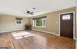 1712 FRIEDENSBURG Road, READING, PA 19606