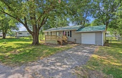 607 Jean Circle, Auxvasse, MO 65231