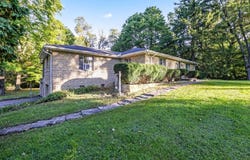 7868 Clark State Road, Blacklick, OH 43004