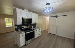 18274 Hwy W, Versailles, MO 65084
