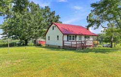 2804 Amon Drive, Summersville, MO 65571